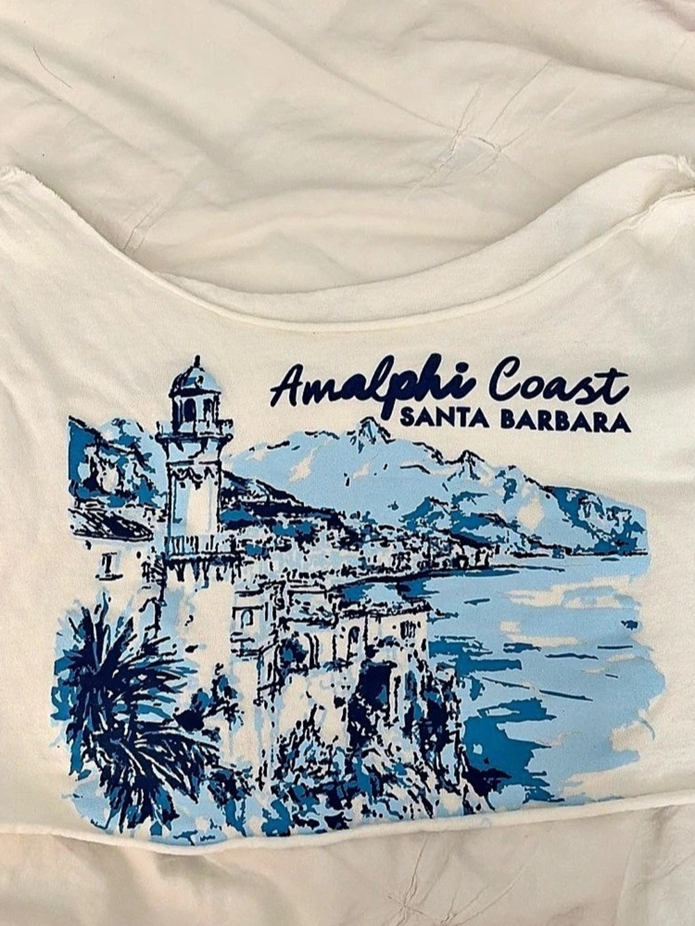 Amalphi Coast Graphic Short Sleeve Tee in White & Blue Like New